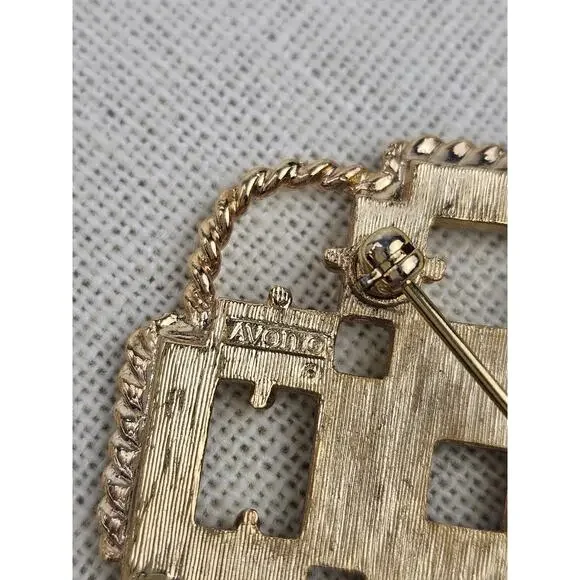 Vintage Signed AVON Goldtone White Enamel Diamond Square Chain Tassel Pin Brooch - Picture 4 of 5